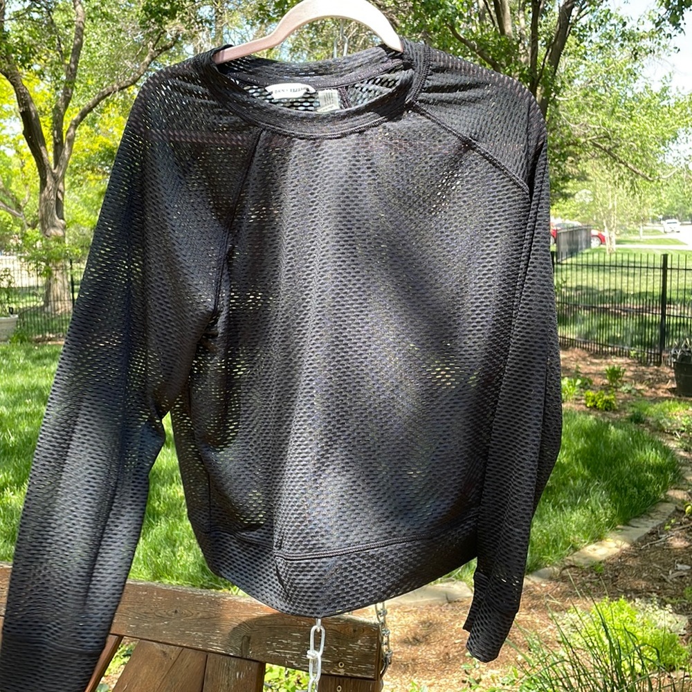 DKNY sport NWT top.